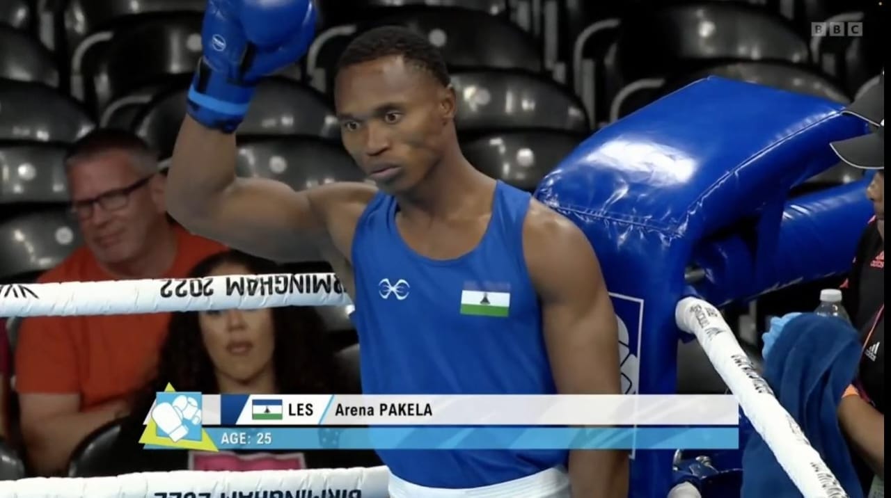 Outside the Familiar — a Ts'osane boxing journey moment